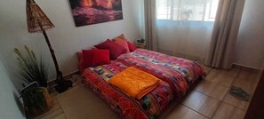 2 bedrooms, iron/ironing board, Internet, bed sheets - Stylish two-room apartment with character & balcony (Swakopmund)