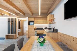 Dining - Apartment 'Loni Lodge Poja' (Vermiglio)