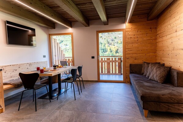 Uklassifisert bilde, 1 av 40, knapp