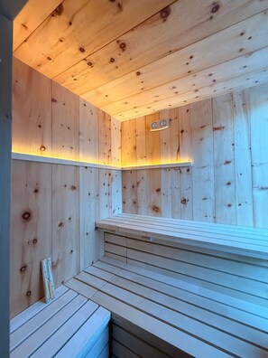 Unclassified image, 2 of 36, button - Loni Lodge Suite Boai – Panoramic Suite with Private Sauna (Vermiglio)