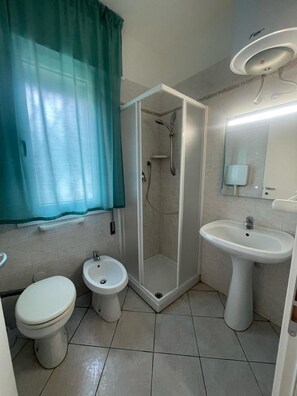 Shower - Cozy flat at a short distance from Rosolina beach (Rosolina Mare)