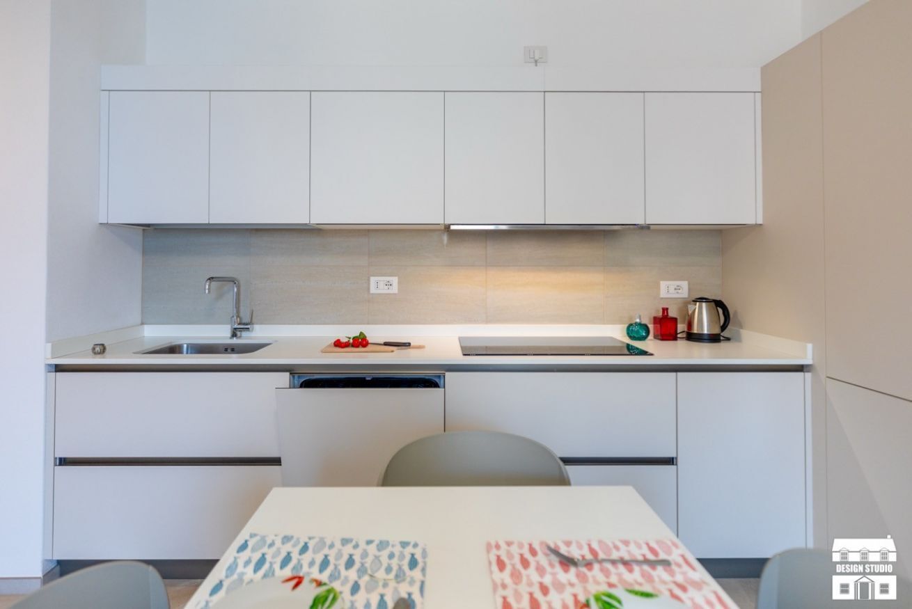 Fridge, microwave, dishwasher