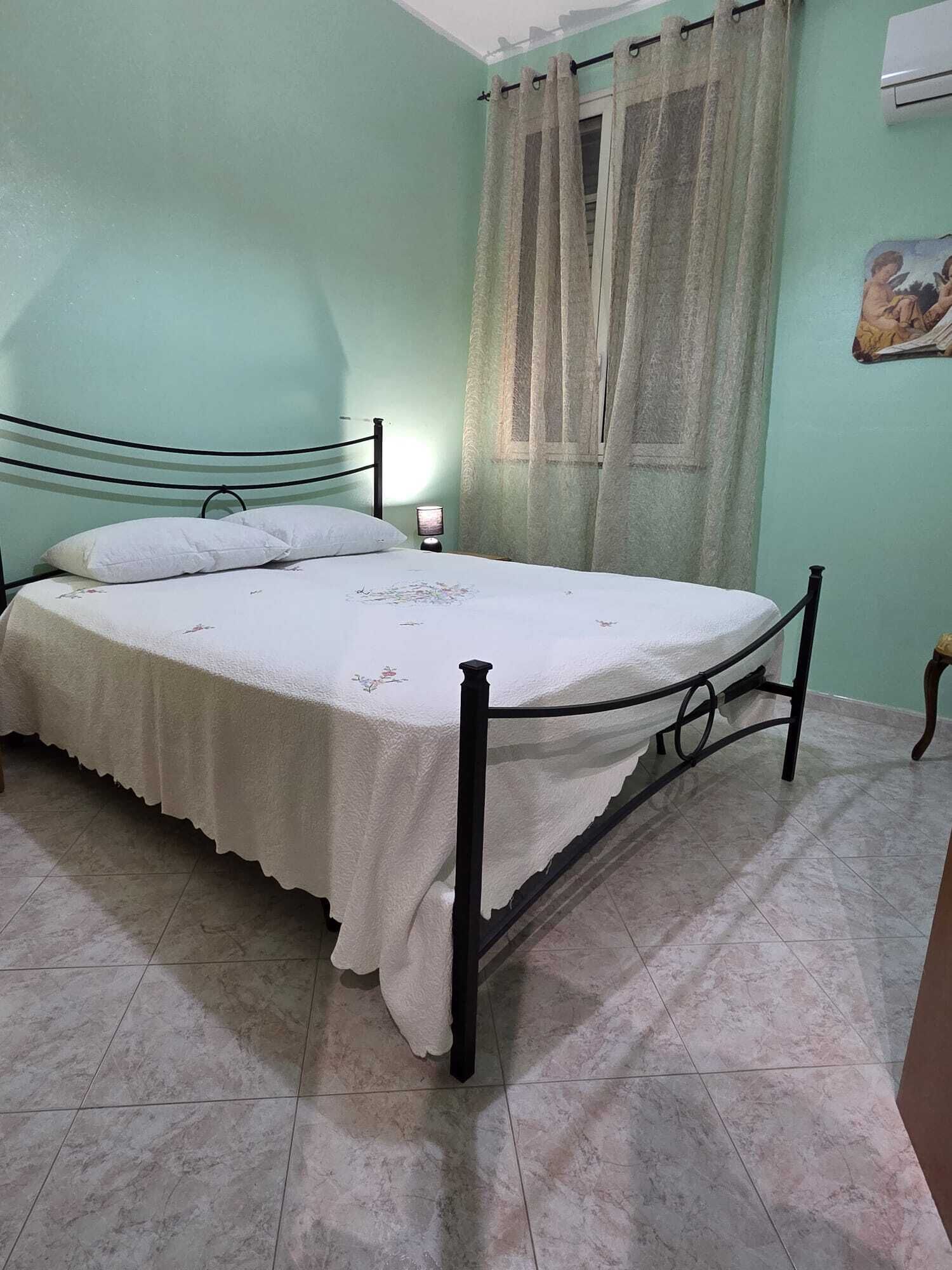 4 bedrooms, free WiFi, bed sheets