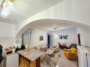 TV - Villa Jole Fontane Bianche (Fontane Bianche)