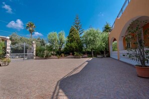 Property grounds - Villa Jole Fontane Bianche (Fontane Bianche)