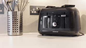 Standard House, Balcony