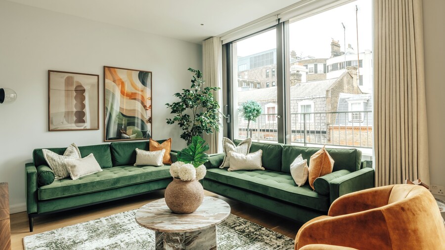 Kings Yard by Nestor