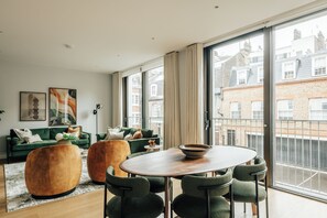 Deluxe-Apartment, 2 Schlafzimmer, Klimaanlage | Innenbereich