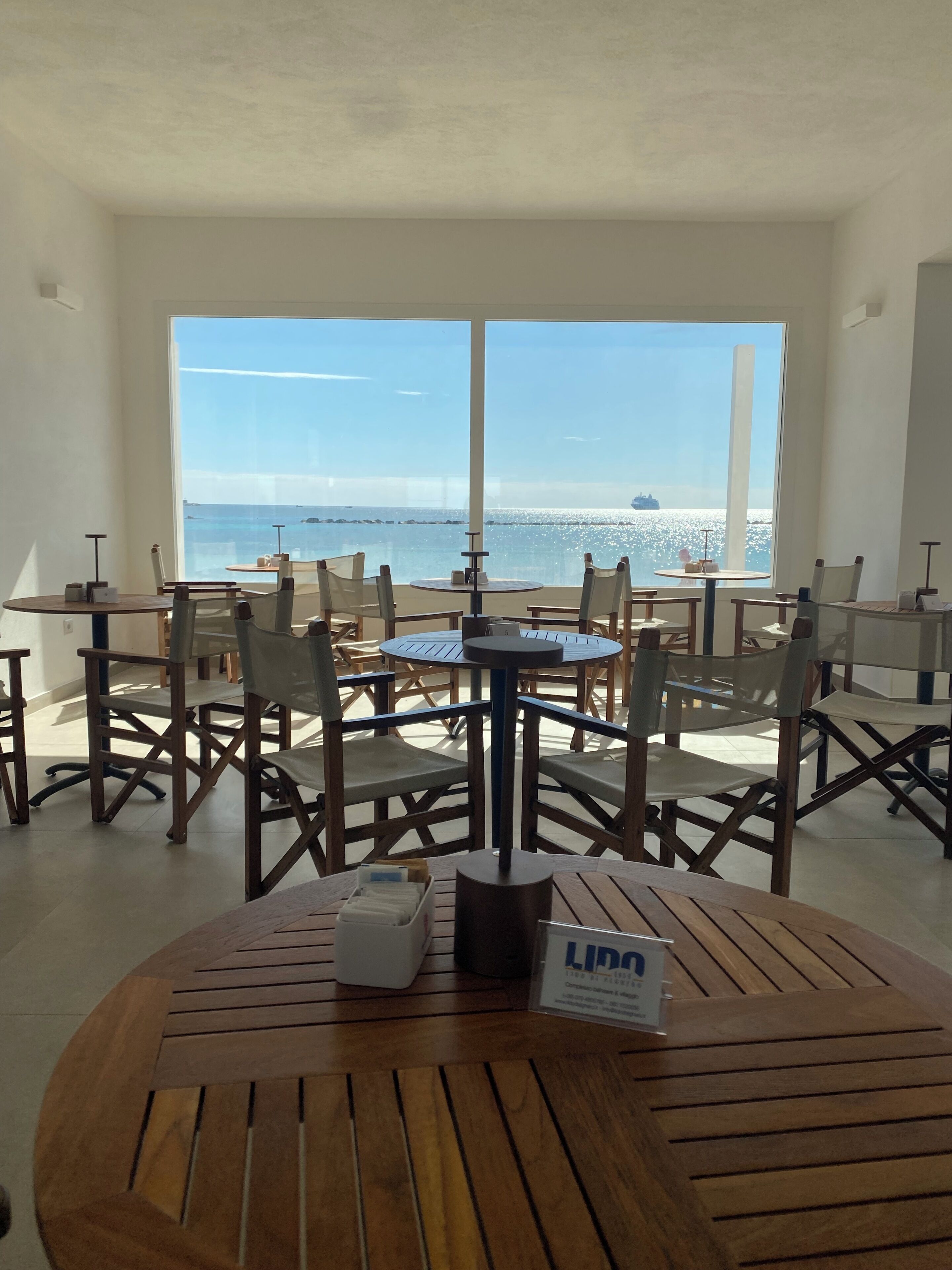Colazione a buffet a pagamento, servita tutte le mattine 