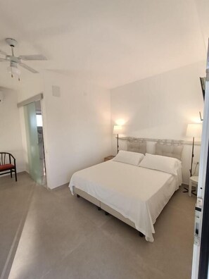 Pillowtop-Betten, Minibar, Zimmersafe, Schreibtisch