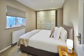 Strygejern/strygebræt, weekendseng, Wi-Fi, sengetøj