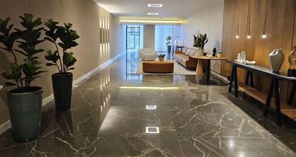 Walk to Beach | Opposite Jockey de Itaparica Mall + Free Parking and Wifi