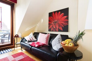 TV, stereo - Comfortable vacation apartment Strandperle 1st floor/DG with balcony in Wenningstedt (Wenningstedt)