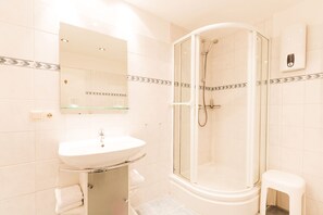 Towels - 3-room apartment on the upper floor in a quiet location in Alt-Westerland (Westerland)