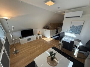 Interior - Apartment 'Ostseestrand' with Balcony, Wi-Fi and Air Conditioning (Prerow)