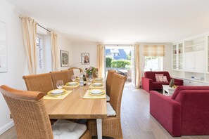 Dining - Beautiful and modern house in Alt- Westerland (Westerland)