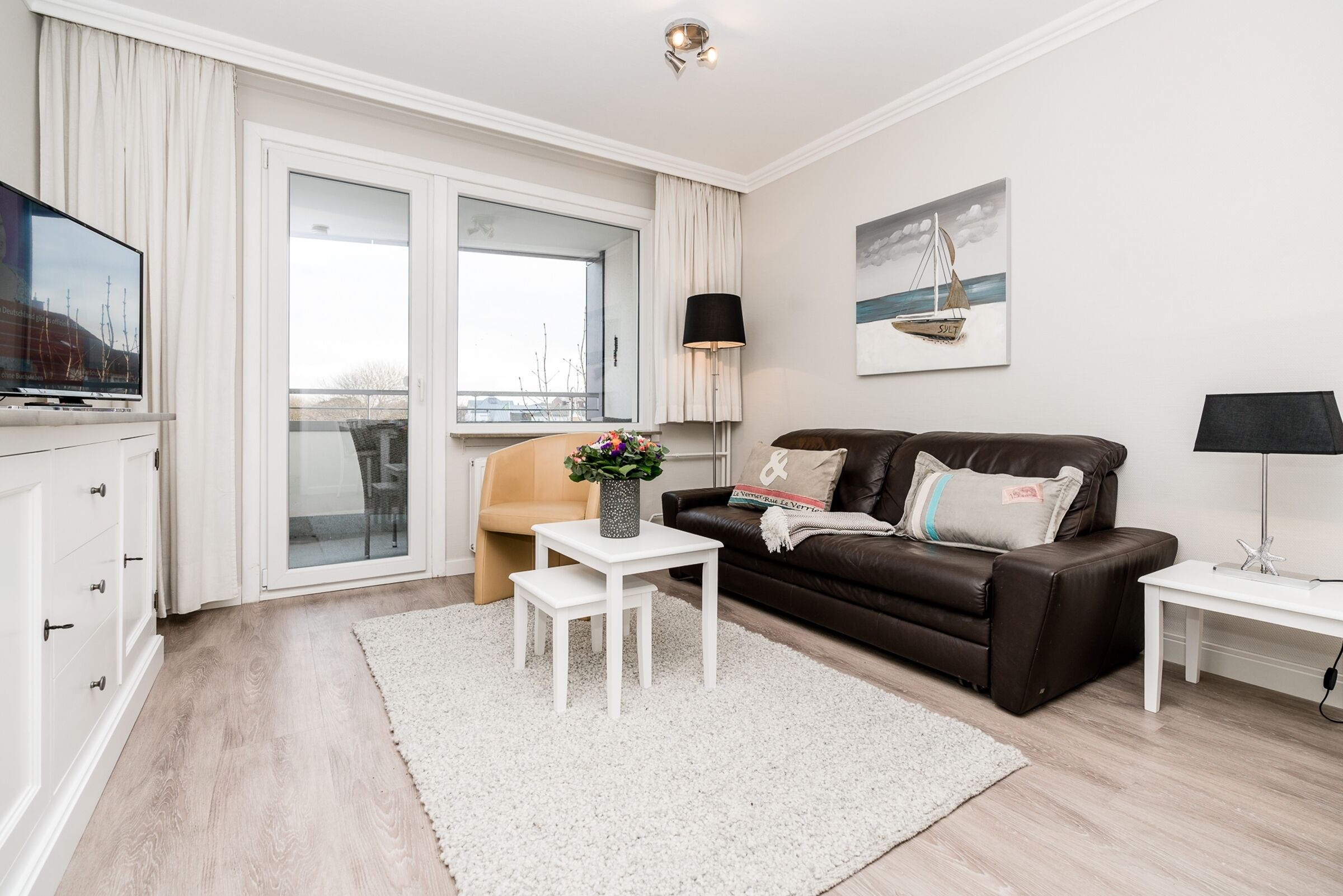 Fernseher, Stereoanlage