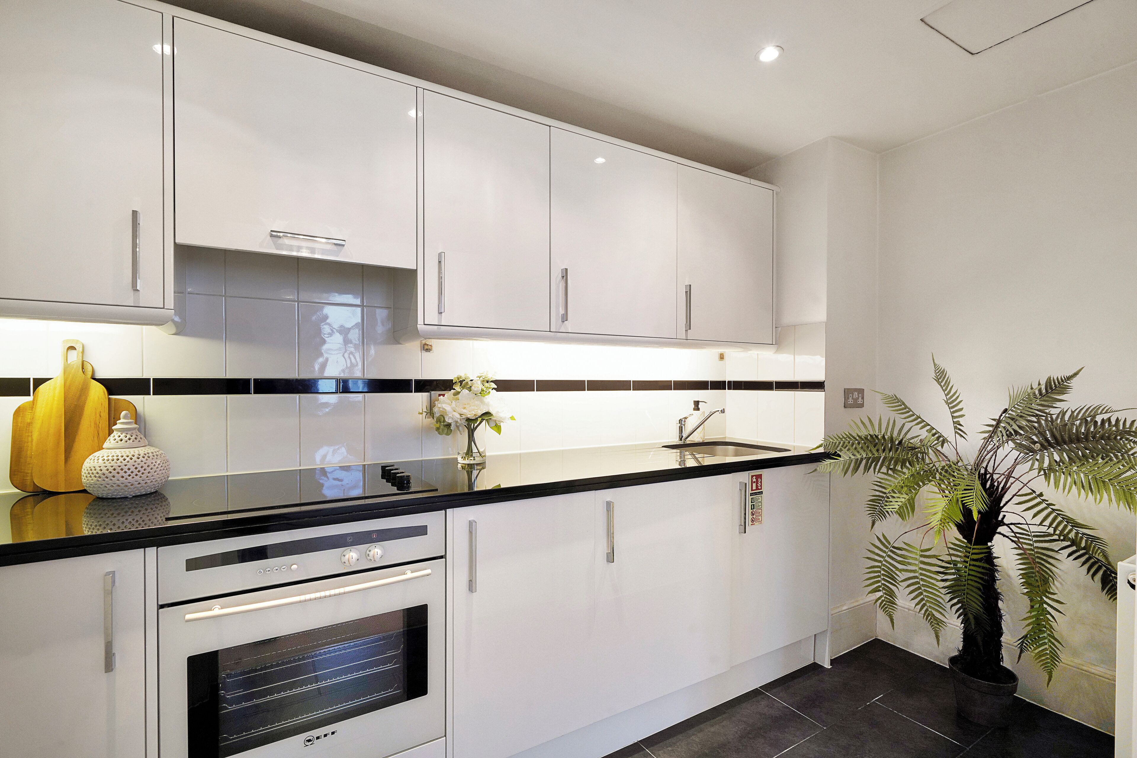 Apartment, Non Smoking | Private kitchen