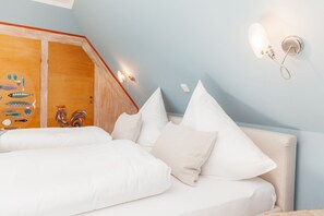 3 quartos, escrivaninha, Wi-Fi de cortesia, roupa de cama