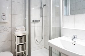 Unclassified image, 4 of 15, button - Modern vacation apartment with sauna and heated indoor pool in Westerland (Westerland)