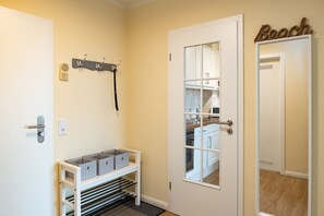 Unclassified image, 3 of 15, button - Modern vacation apartment with sauna and heated indoor pool in Westerland (Westerland)