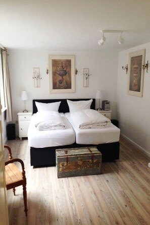 2 chambres, Wi-Fi gratuit, draps fournis