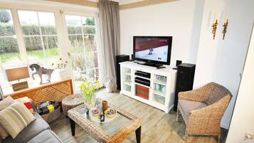 TV, stereo