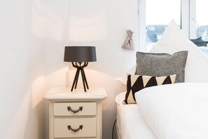 2 bedrooms, free WiFi, bed sheets - Strandrose in Hörnum: Comfort with garden, terrace and private parking space (Hörnum)