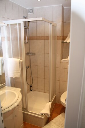 Towels - Comfortable apartment with terrace, garden and parking space in Wenningstedt (Wenningstedt)