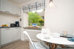 Dining - Comfortable house in Westerland with terrace & garden (Westerland)