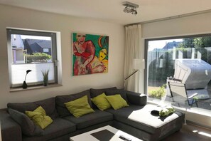 Unclassified image, 3 of 15, button - Spacious 3-room apartment with terrace and garden in Wenningstedt (Wenningstedt)