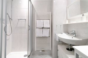 Towels - 3-room apartment on the ground floor in a quiet location in Alt-Westerland (Westerland)