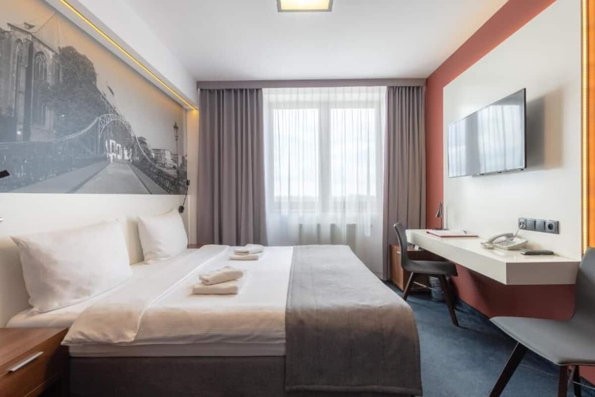 Superior tweepersoonskamer, voor 1 persoon, uitzicht op de binnenplaats