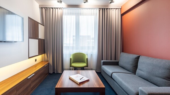 Junior Double Room Single Use, Courtyard View - Terminal Hotel (Wrocław)