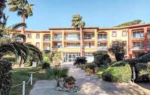 Exterior - PISCINE ET ACCÈS PLAGE (Hyères)