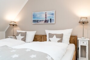 2 bedrooms, free WiFi, bed sheets - Rantumer Süderhüs - Comfortable vacation home with sea view and terrace on Sylt (Rantum)