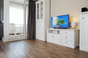 Interior - Modern & newly renovated vacation apartment, close to the center & beach (Westerland)