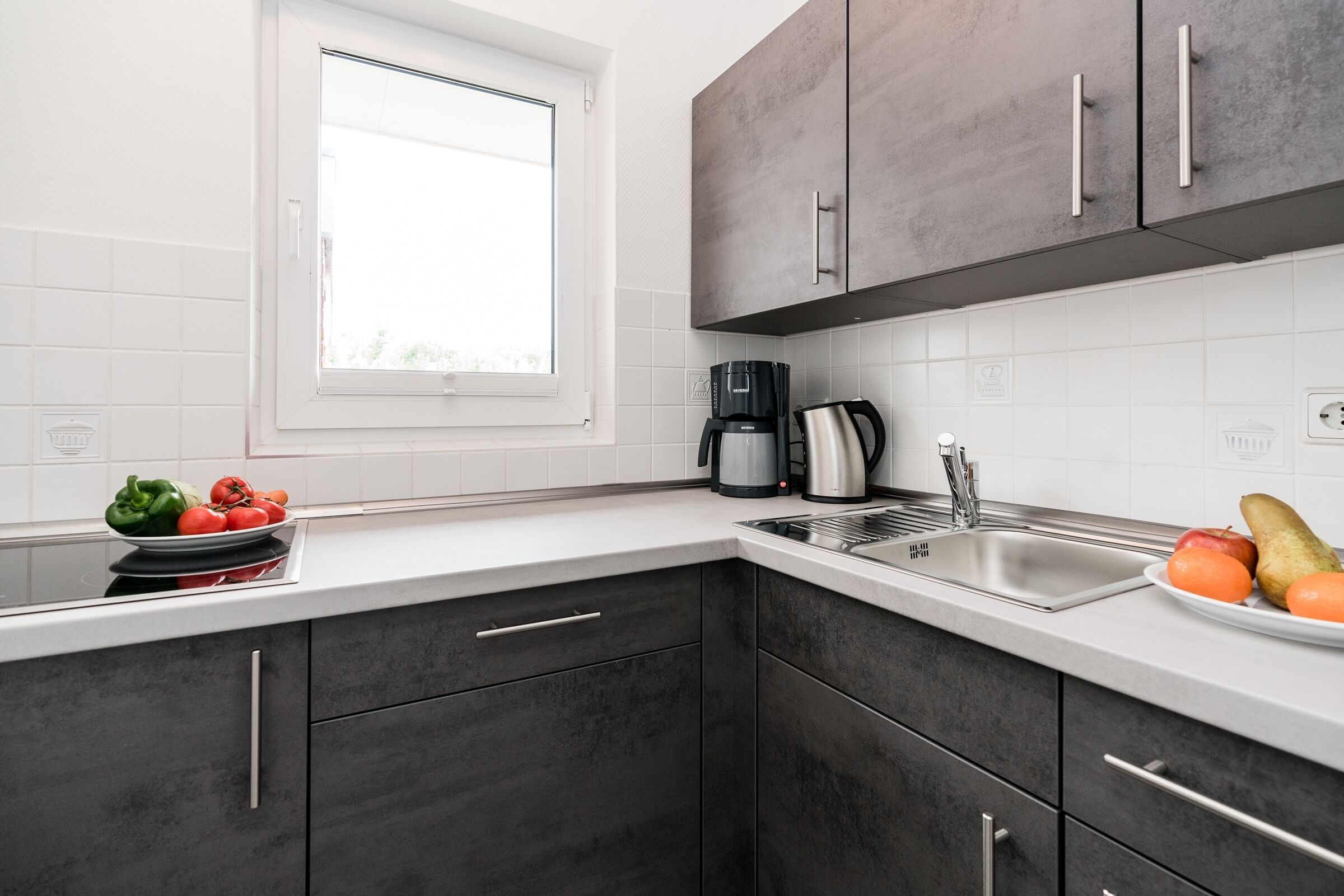 Kühlschrank, Ofen, Herdplatte, Geschirrspüler