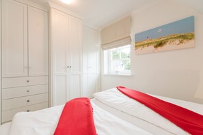 Room - Comfortable vacation apartment with balcony and modern furnishings in Westerland (Westerland)