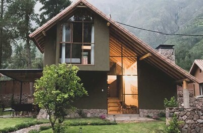 w Calm 4BR Villa w Fireplace in Sacred Valley