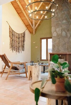 House | 4 bedrooms, Internet - w Calm 4BR Villa w Fireplace in Sacred Valley (Calca)