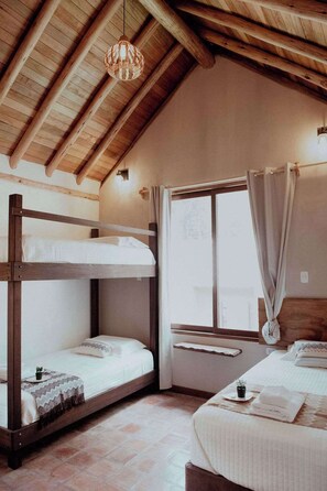 House | 3 bedrooms, Internet - w Sleek 3BR Villa w Fireplace in Sacred Valley (Calca)