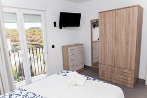 1 bedroom, bed sheets - El Chorrillo 3 (Almayate)