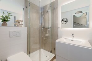 Towels - Not far from the beach crossing in Wenningstedt is this cozy 2-room apartment. (Wenningstedt)