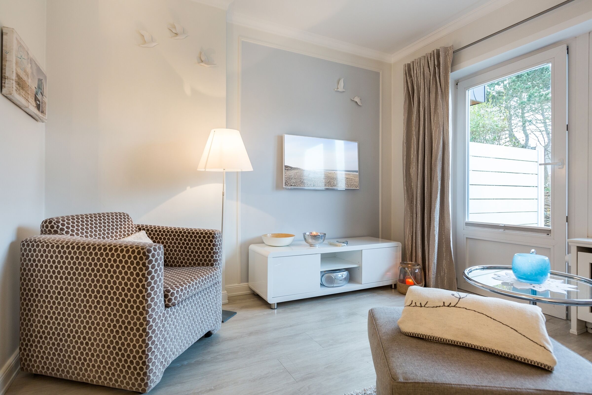 Fernseher, Stereoanlage