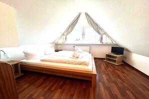 2 chambres, Wi-Fi gratuit, draps fournis