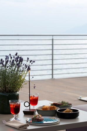 Daily continental breakfast for a fee - Mentha Mare e Spa (Salerno)