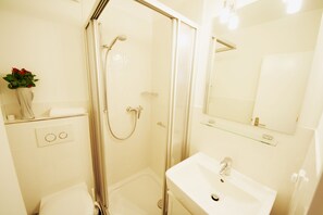 Towels - Modern apartment in Westerland with balcony, parking and WiFi (Westerland)