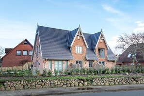 Exterior - Beautiful and well-equipped vacation apartment in the south of Westerland. (Westerland)