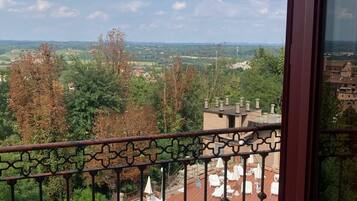 Vue sur la campagne depuis lâhĂ©bergement